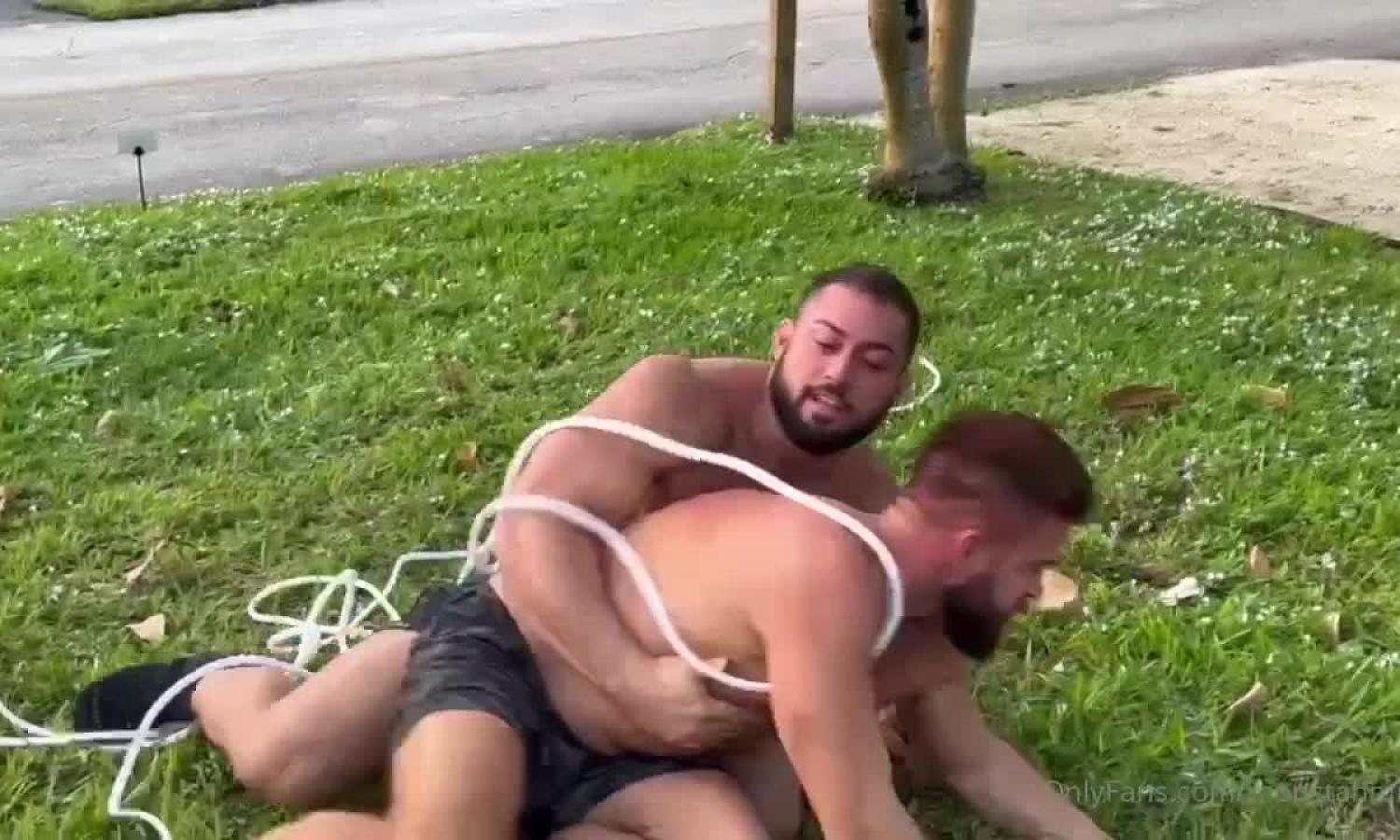 Monstah Mike and Bradley King fuck