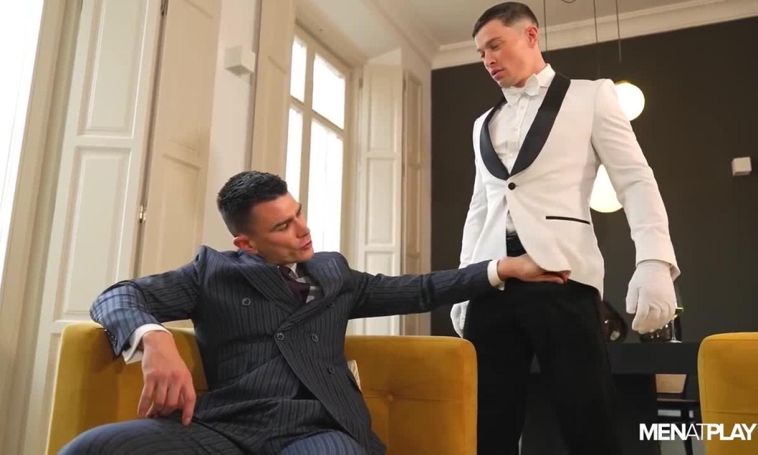 Ruslan Angelo And Mr Deep Voice - Christmas With The Butler 2