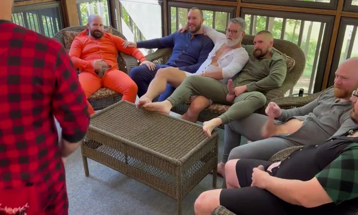 Union Suit Bear Orgy on the Back Porch! – Bearfoothunter, FLgatorcub, Logan Stanley, Pup Idaho, Roran North, Rusty Taylor, Seattle Dad