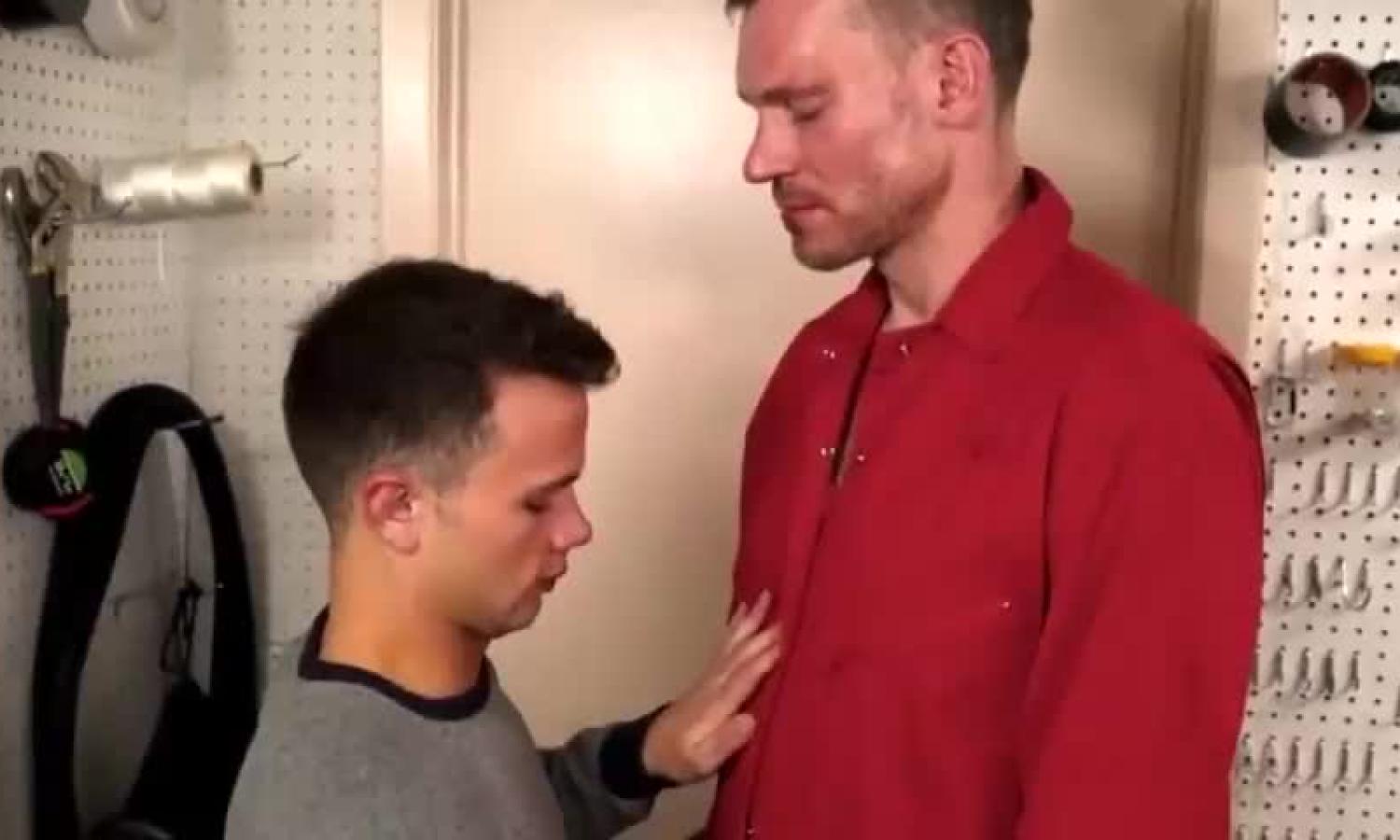 Daddy Barebacks His Step-son