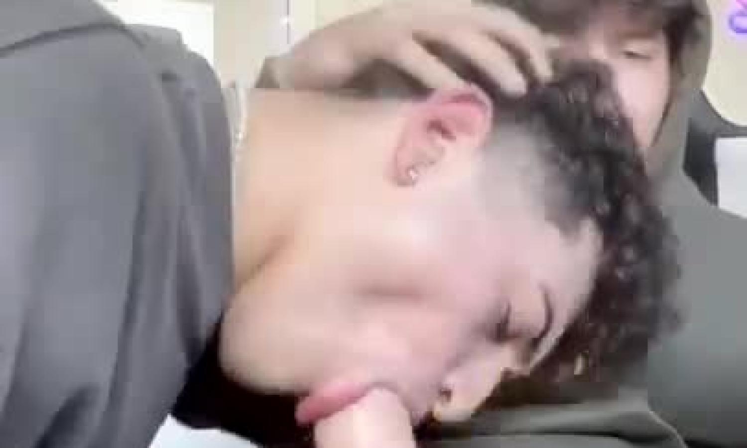 Silas Brooks gets sucked by a twink while gaming before he fucks and creams his hole