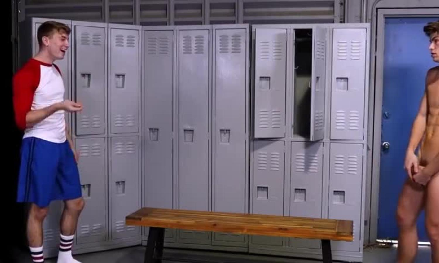 [hbw] Baresex In The Lockerroom Hard Porn Boys