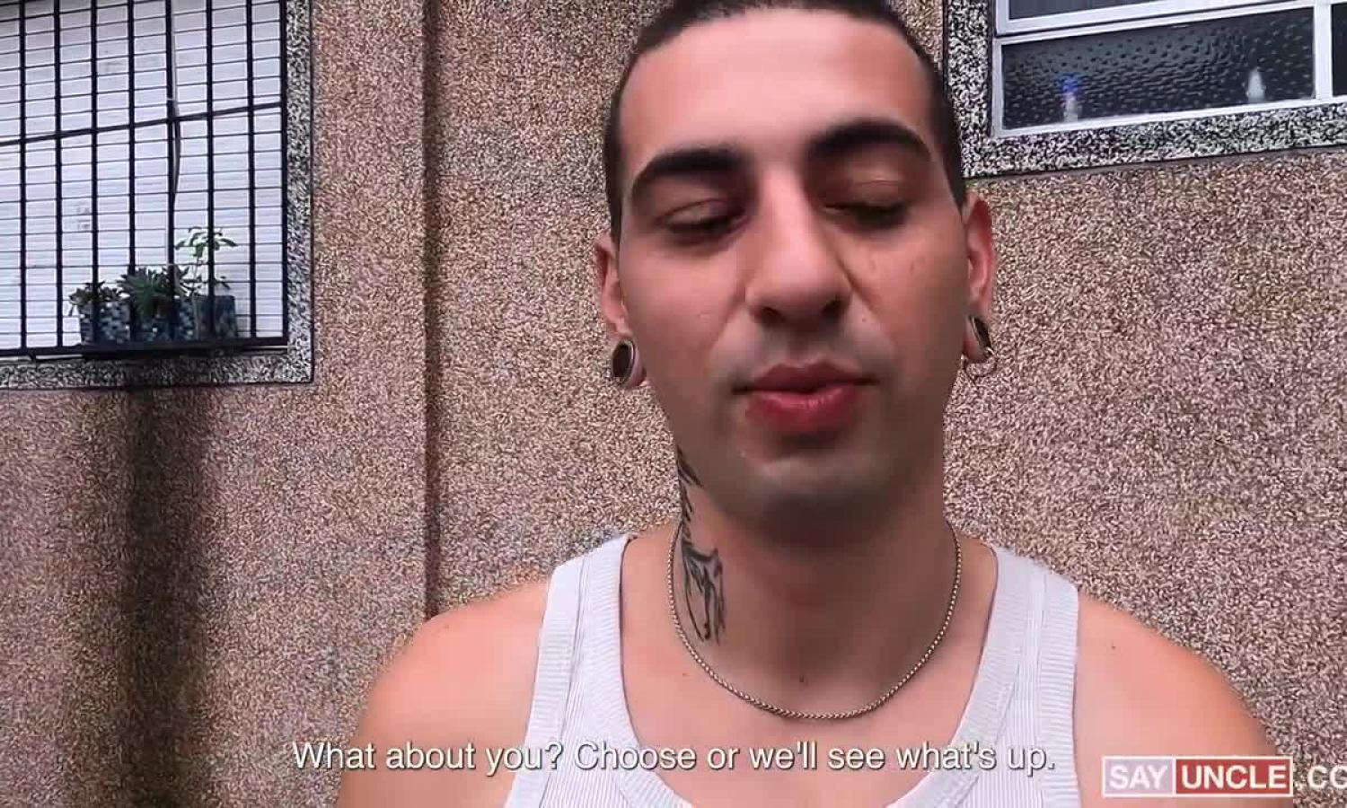Alexander Garcia, Luca Bebx, Elias Vikk threesome – No Work No Problem!