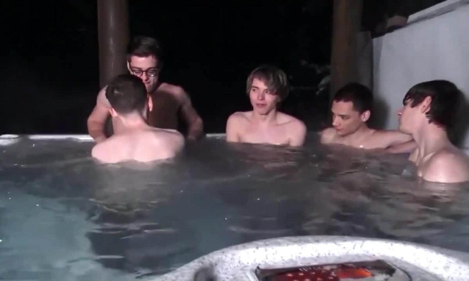 teens Heat Up The Cabin With bareback orgy