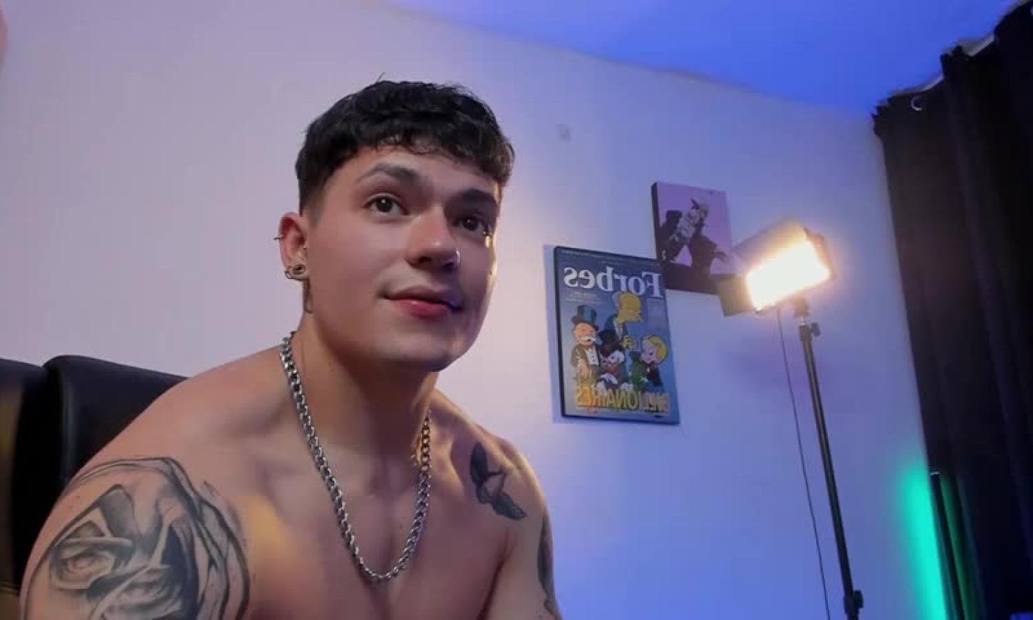 Alan_rosee Cumshow Colombian guy pink dick