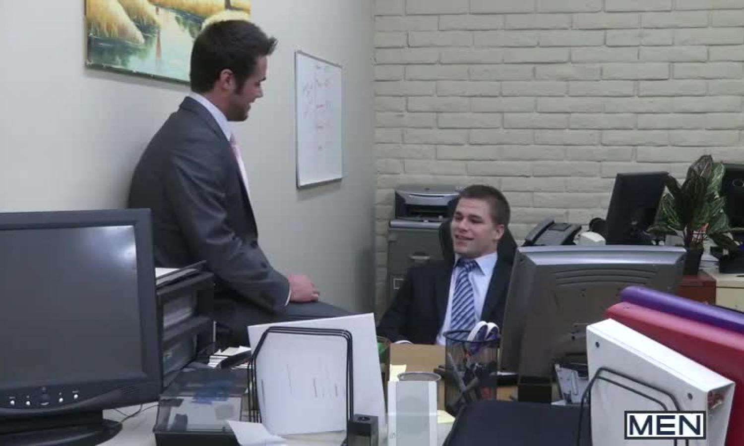 Mike De Marko And Jimmy Johnson In Two Guys Fuck On Desk In Office