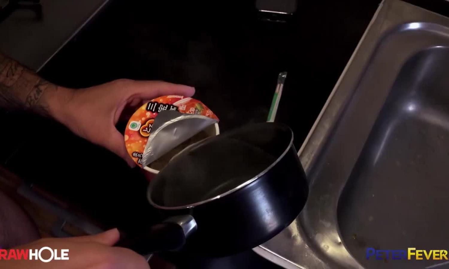 Kenji jerks off solo and cums in his cup of noodles