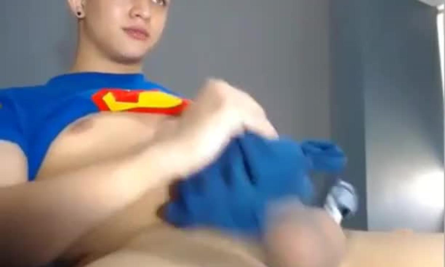 Twink Superman Guy Jerking His Monster Cock On Cams